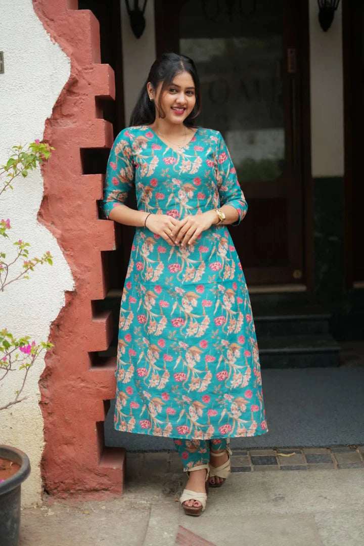 Reena Linen Kurti Set