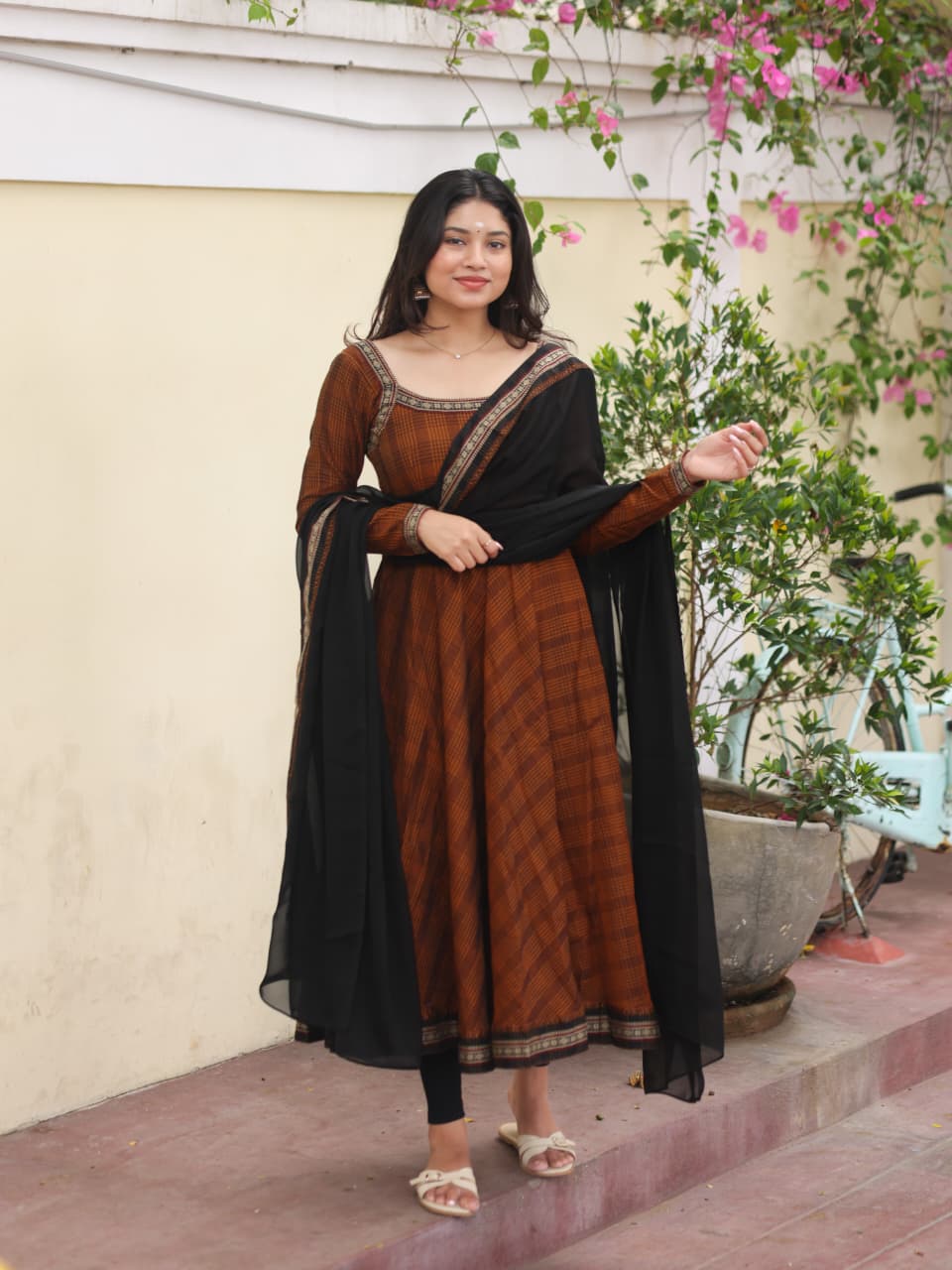 Anbini Pure Handloom Anarkali