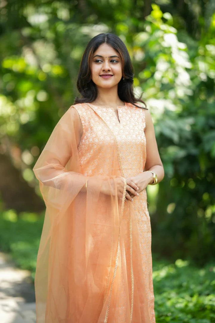 Vithya Series Premium Banaras kurti