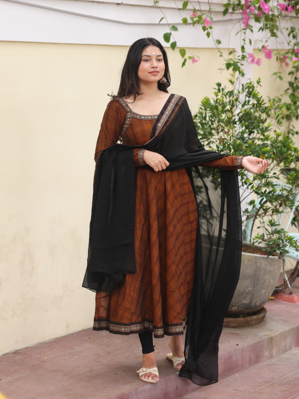Anbini Pure Handloom Anarkali
