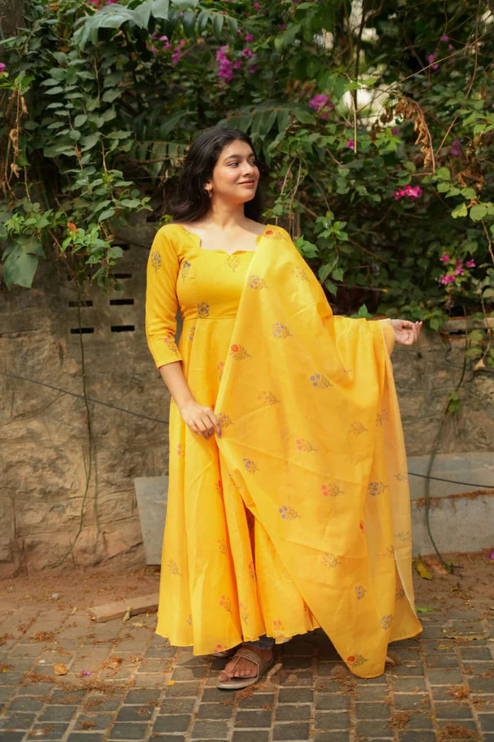 Rithika Series Linen Kurti