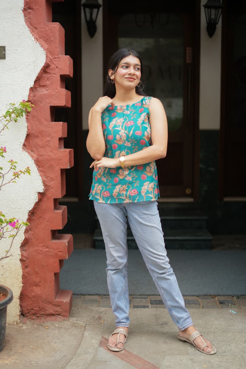 Sherin Series Elegant Printed Linen Top