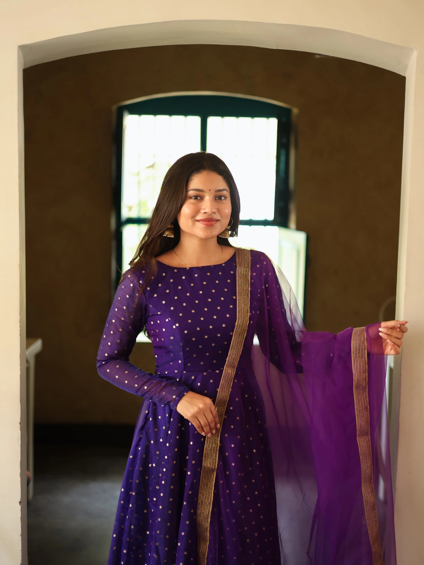 Tanu Series Elegant Butti Organza Anarkali