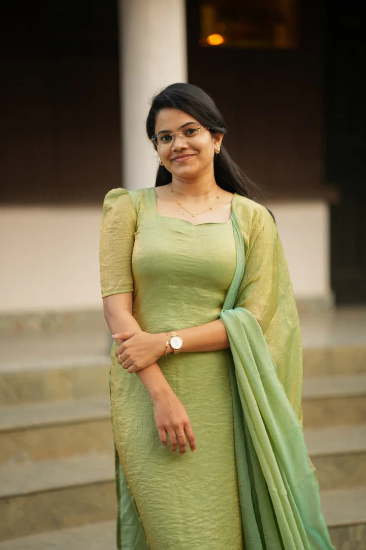Pavi Simple & Elegant kurti