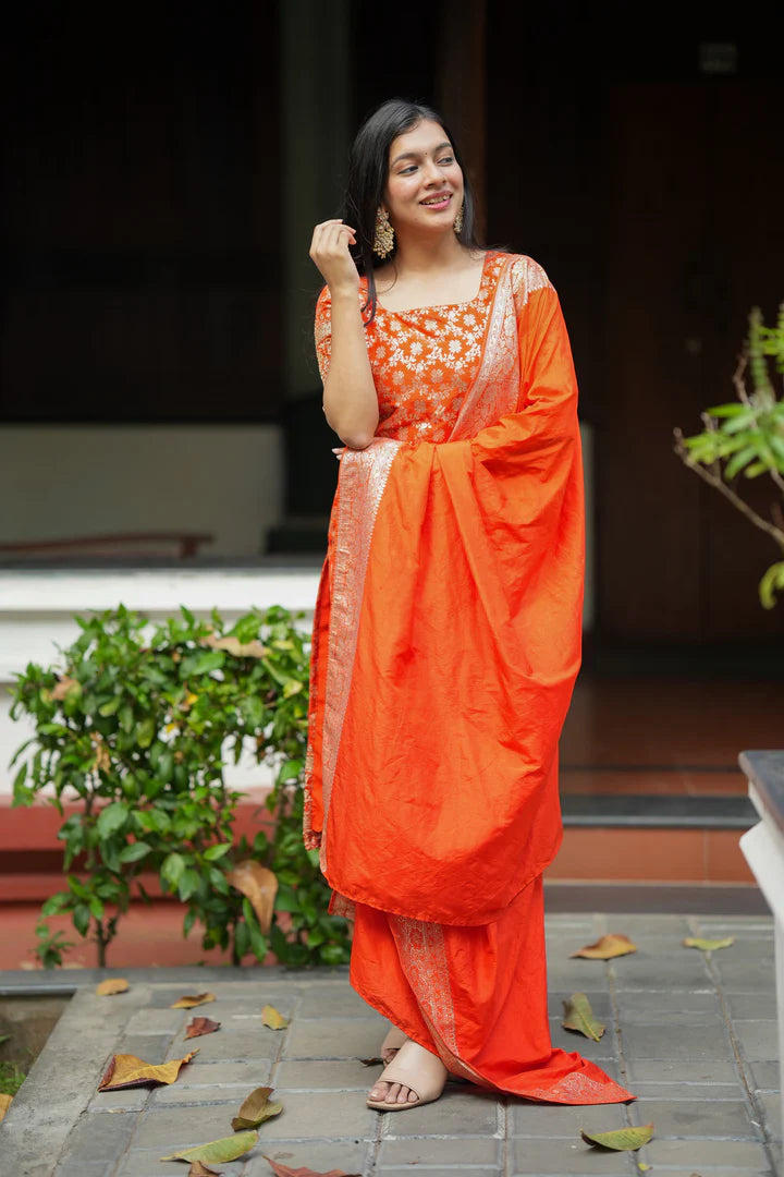 Kayal Premium Ethnic Kurti Set